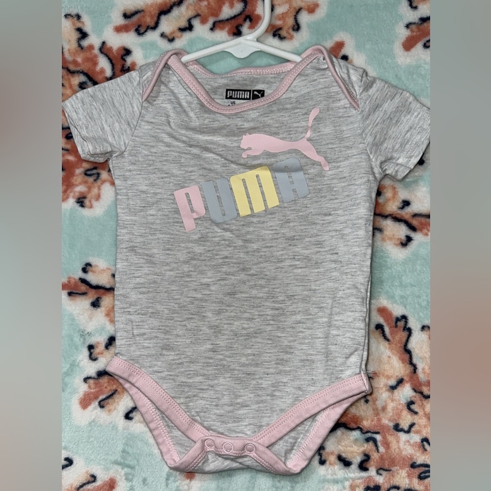Puma Kids Bodysuit in Gray and Pastel
